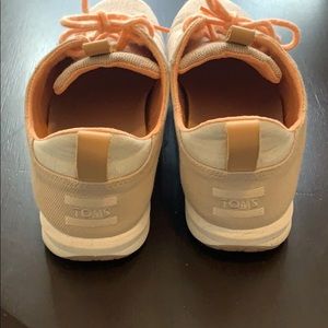 Toms Shoes - TOMS tennis shoes Toms Shoes - TOMS tennis shoes